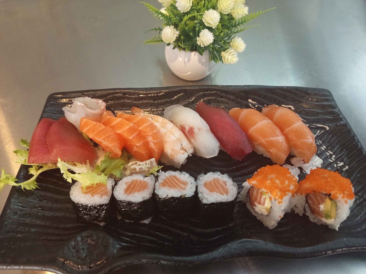 Toyamа Sushi, Roma