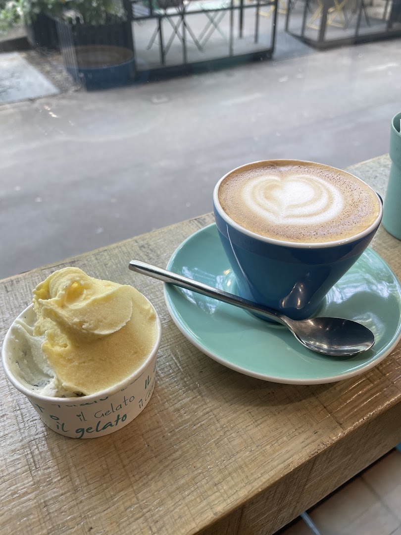 Tra Le Righe | Caffè Special & Gelato - Pasticceria