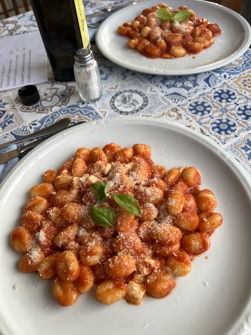 Tramonto Rosso Ristorante