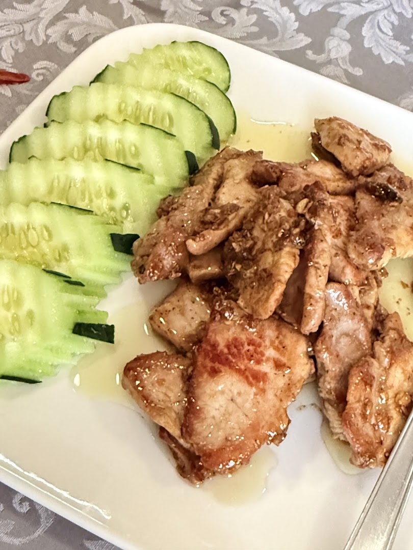 Trattoria Al Ponte (Thai Restaurant)