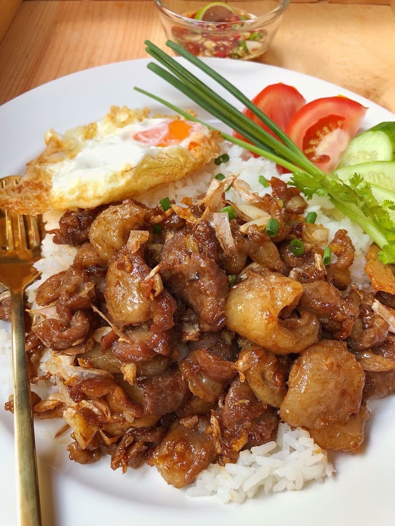 Trattoria Al Ponte (Thai Restaurant)