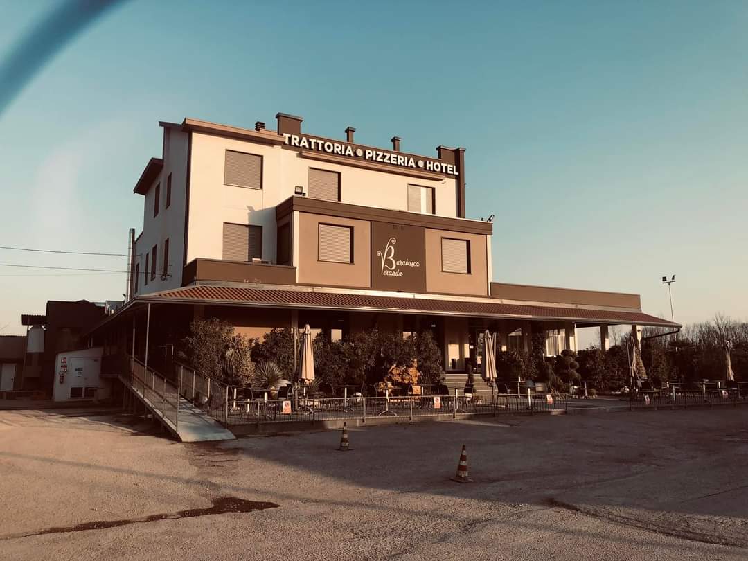 Trattoria Albergo Pizzeria Veranda Barabasca