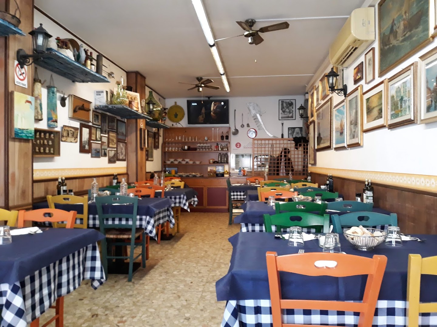 Trattoria Bar Lanterna Blu