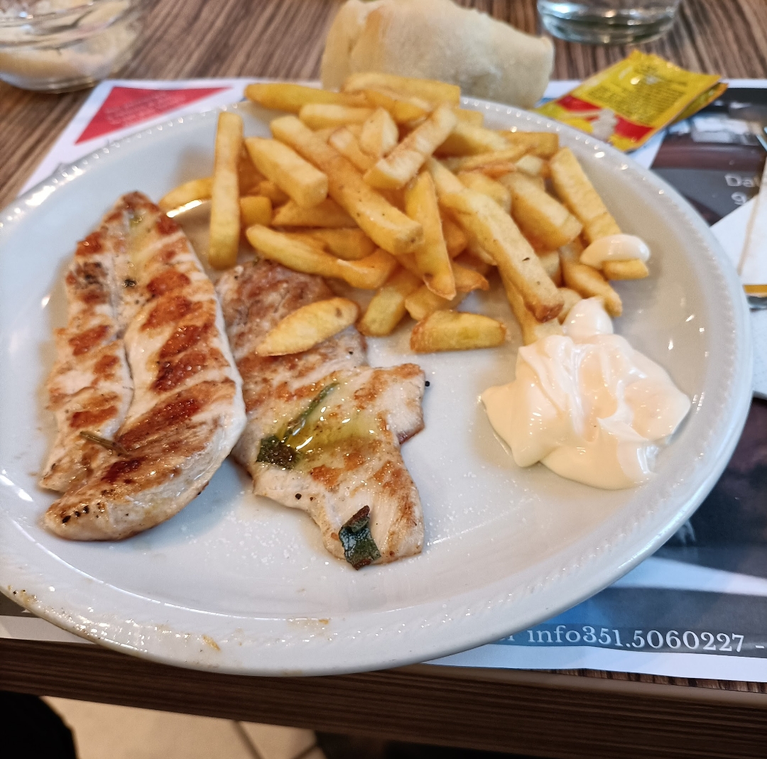 Trattoria Cantina Della Piazza