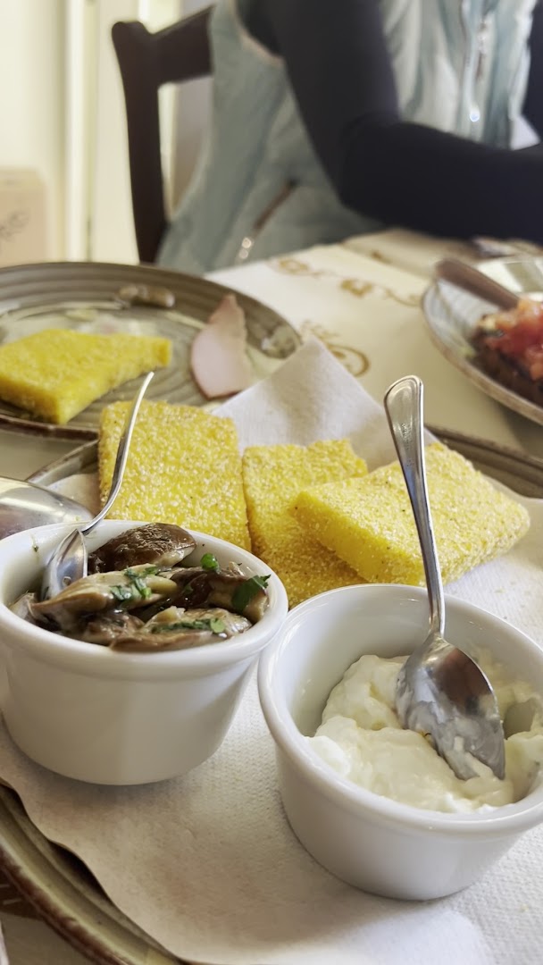 Trattoria Casa Mia