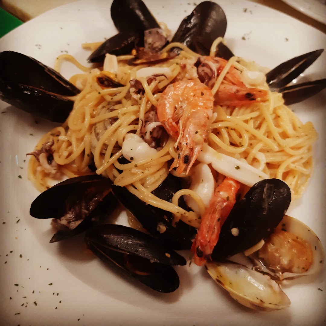 Trattoria e Pizzeria A Casa Mia
