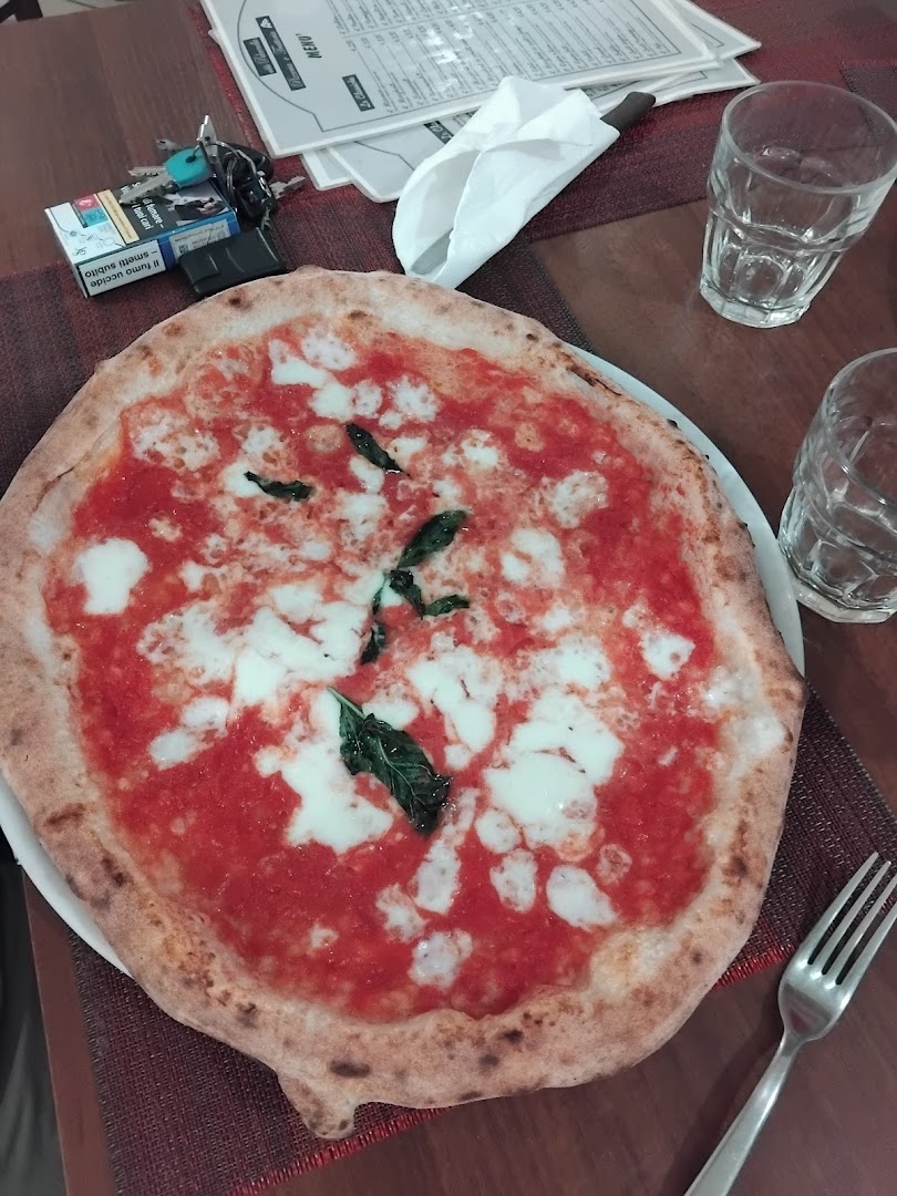Trattoria e Pizzeria Addu' Pulecenella, Napoli