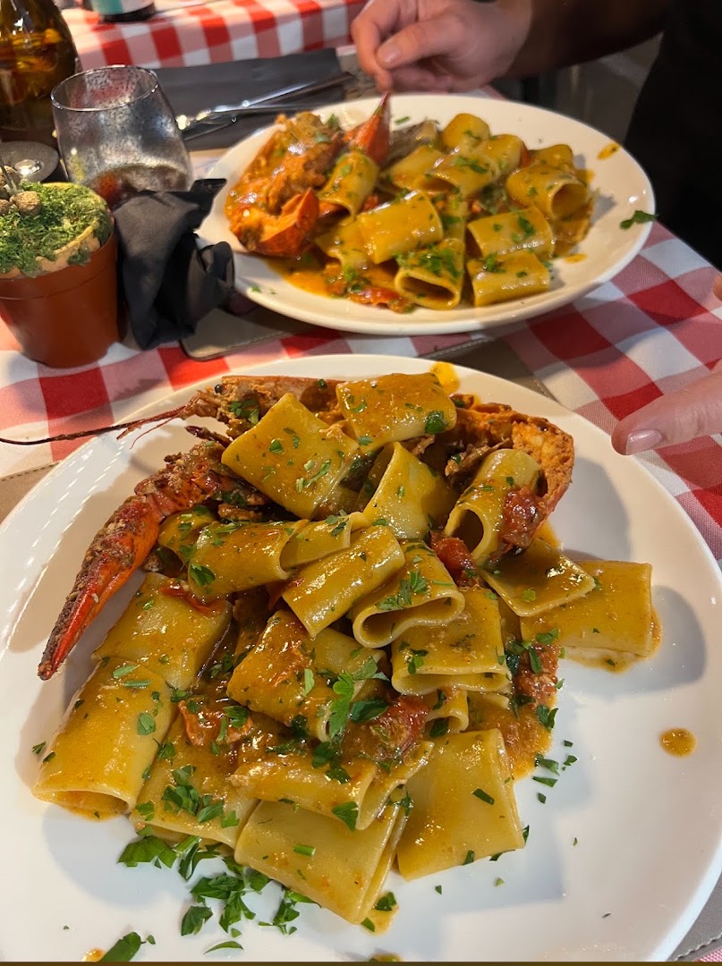 Trattoria e Pizzeria Morè - la trattoria più romantica di Napoli