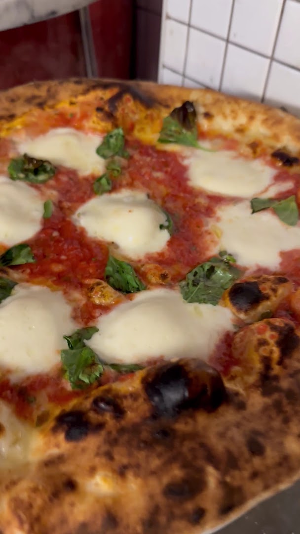 Trattoria e Pizzeria Spaccanapoli