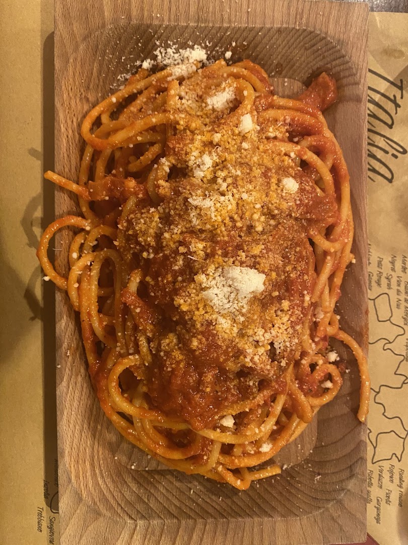 TRATTORIA LA LUPA