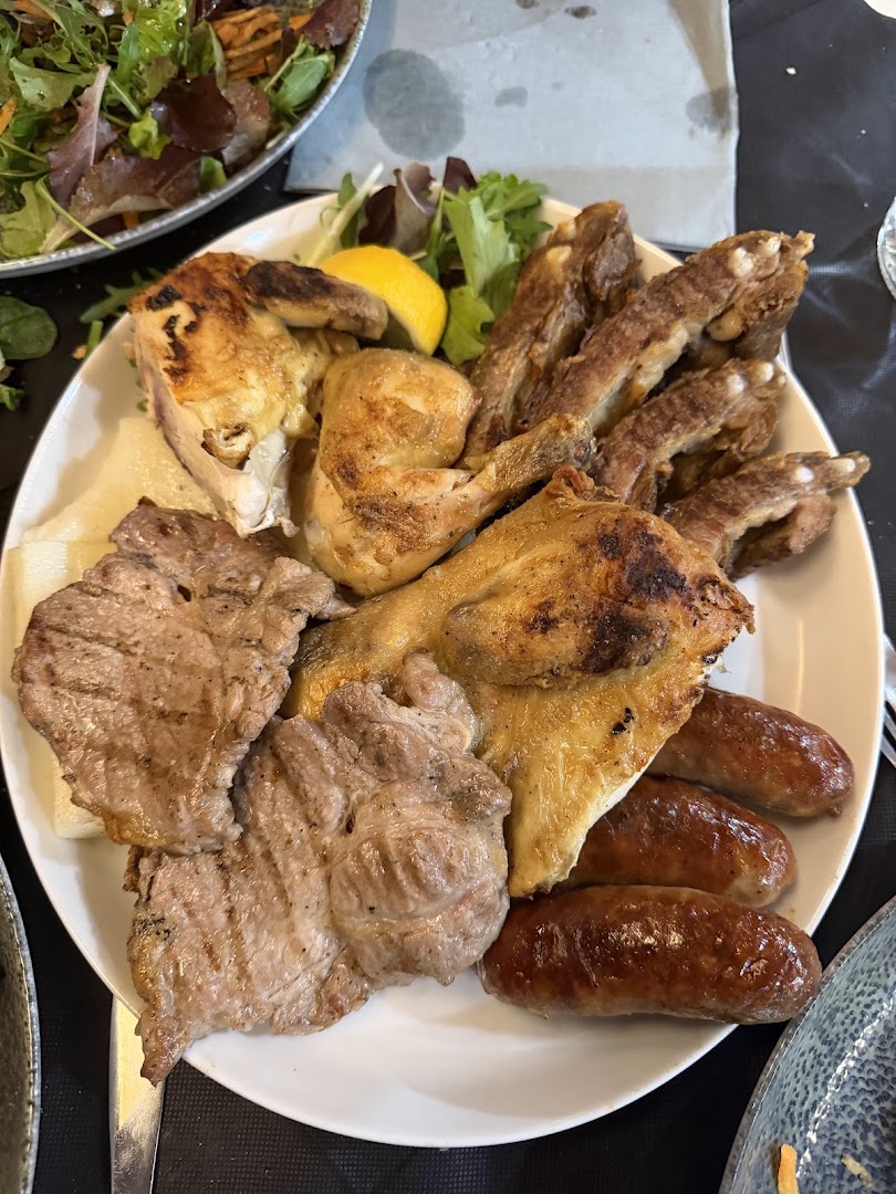 Trattoria La Moncia