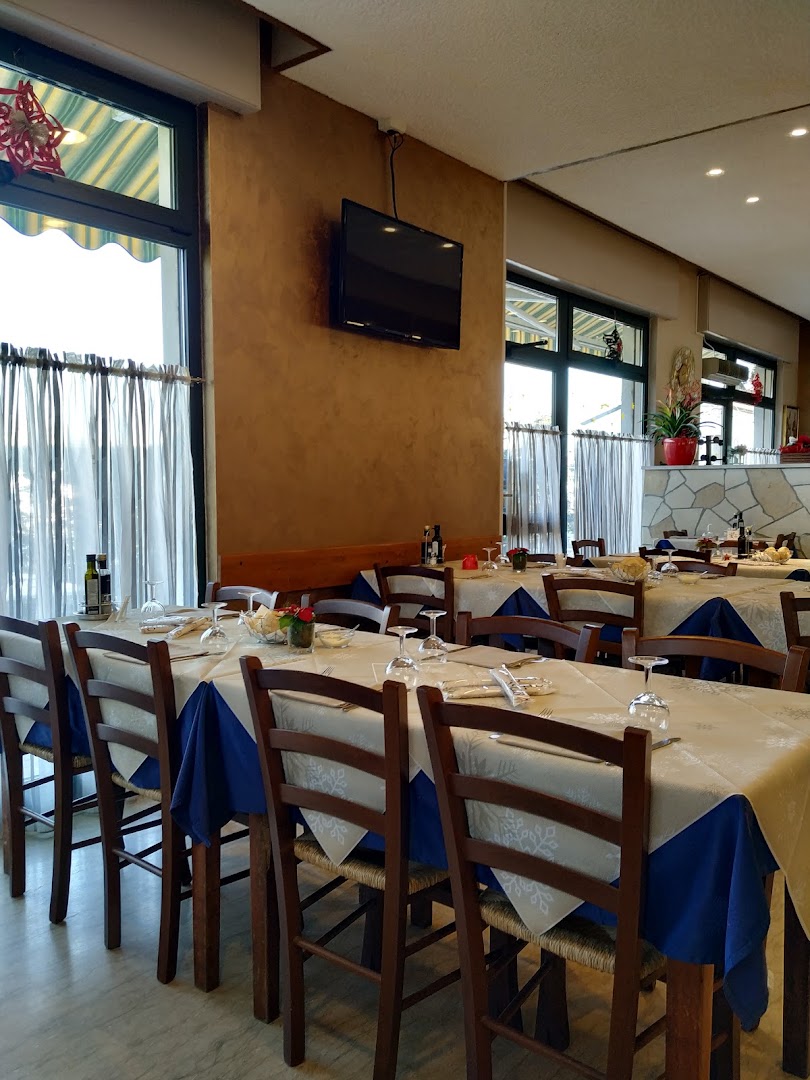 Trattoria La Paesana