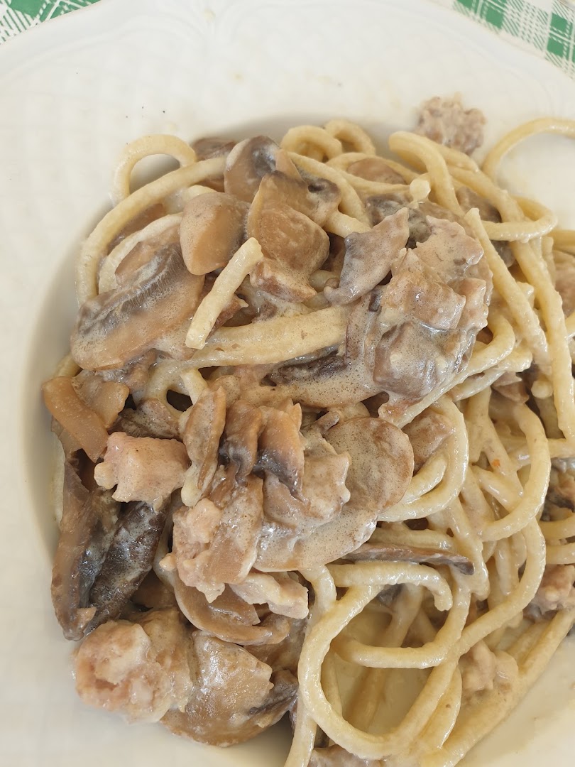 Trattoria La Pinetina, Cave