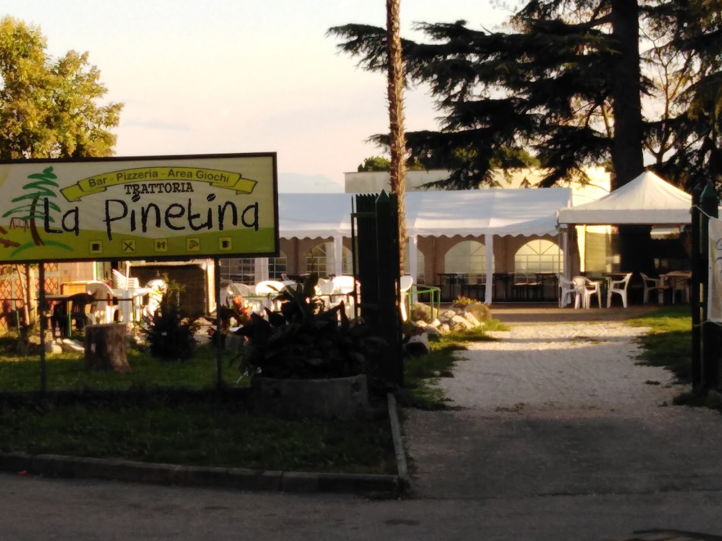 Trattoria La Pinetina