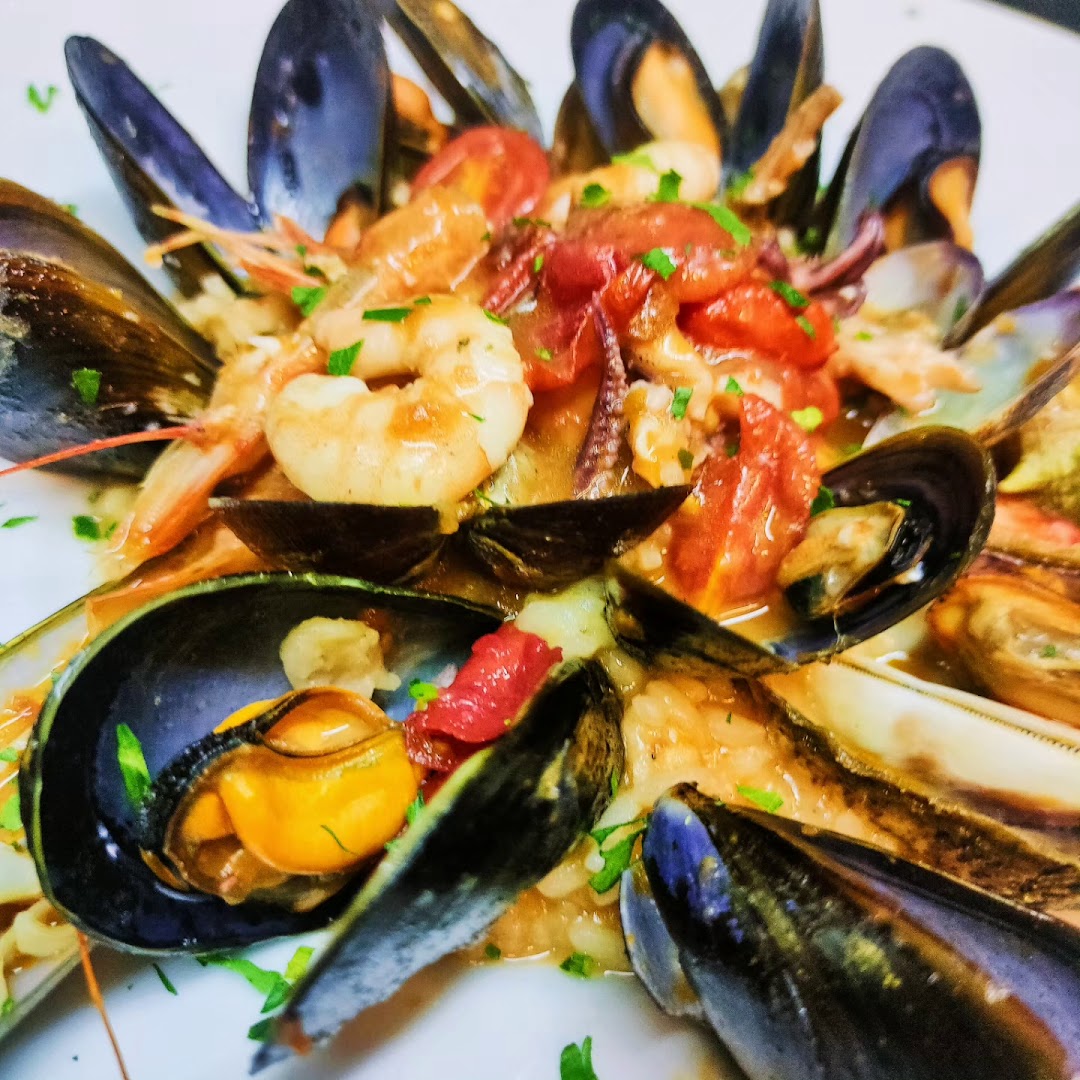 Trattoria Lobster & More