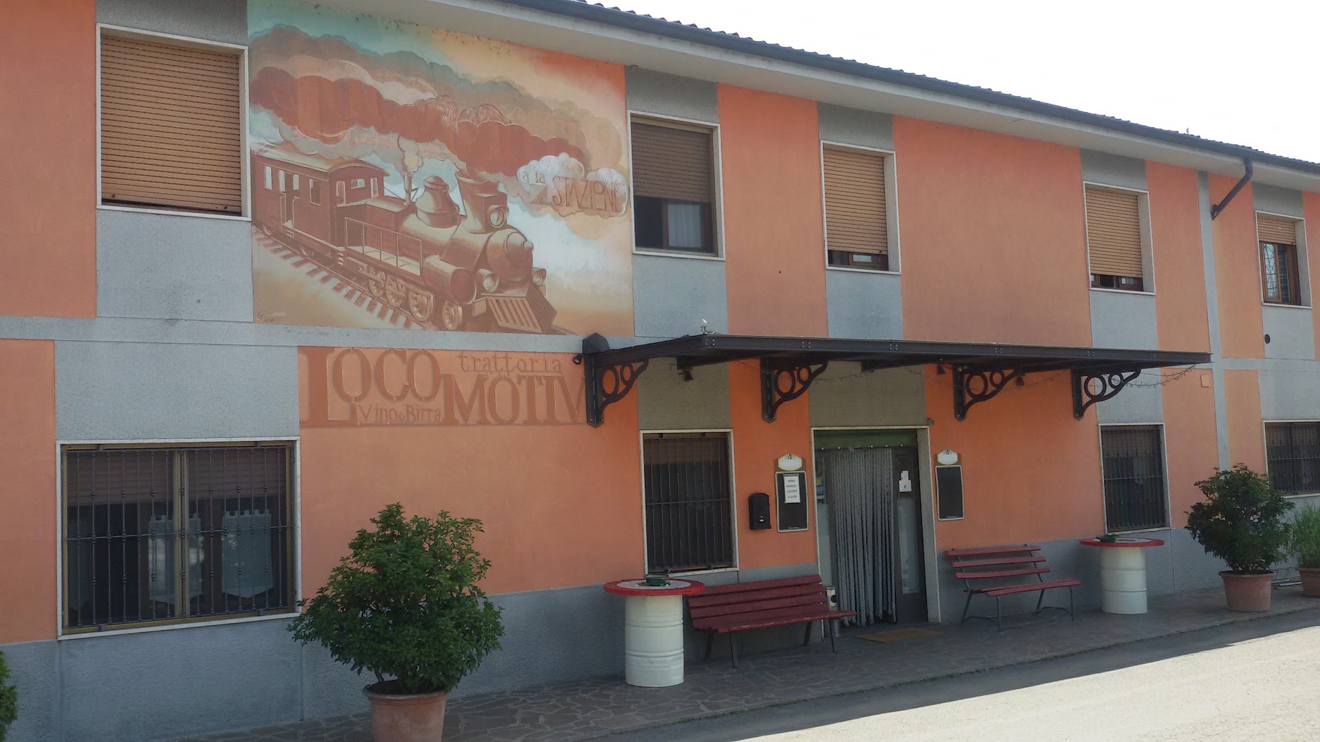 Trattoria LocoMotiv