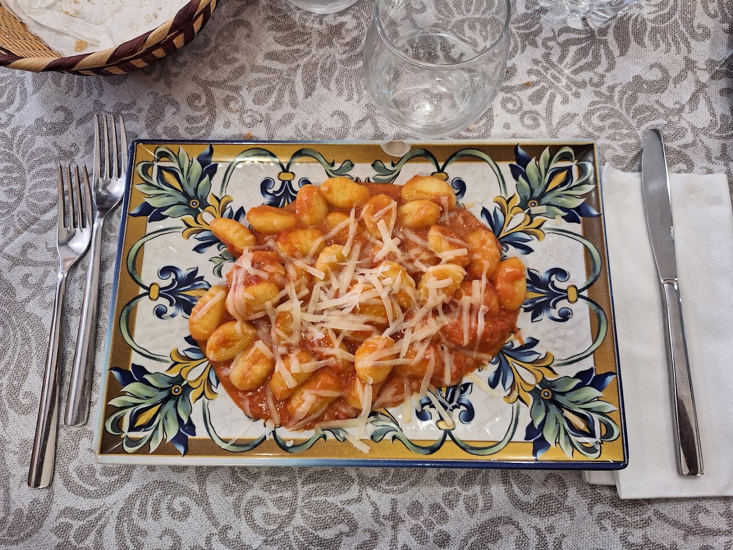 Trattoria "Nuscana"