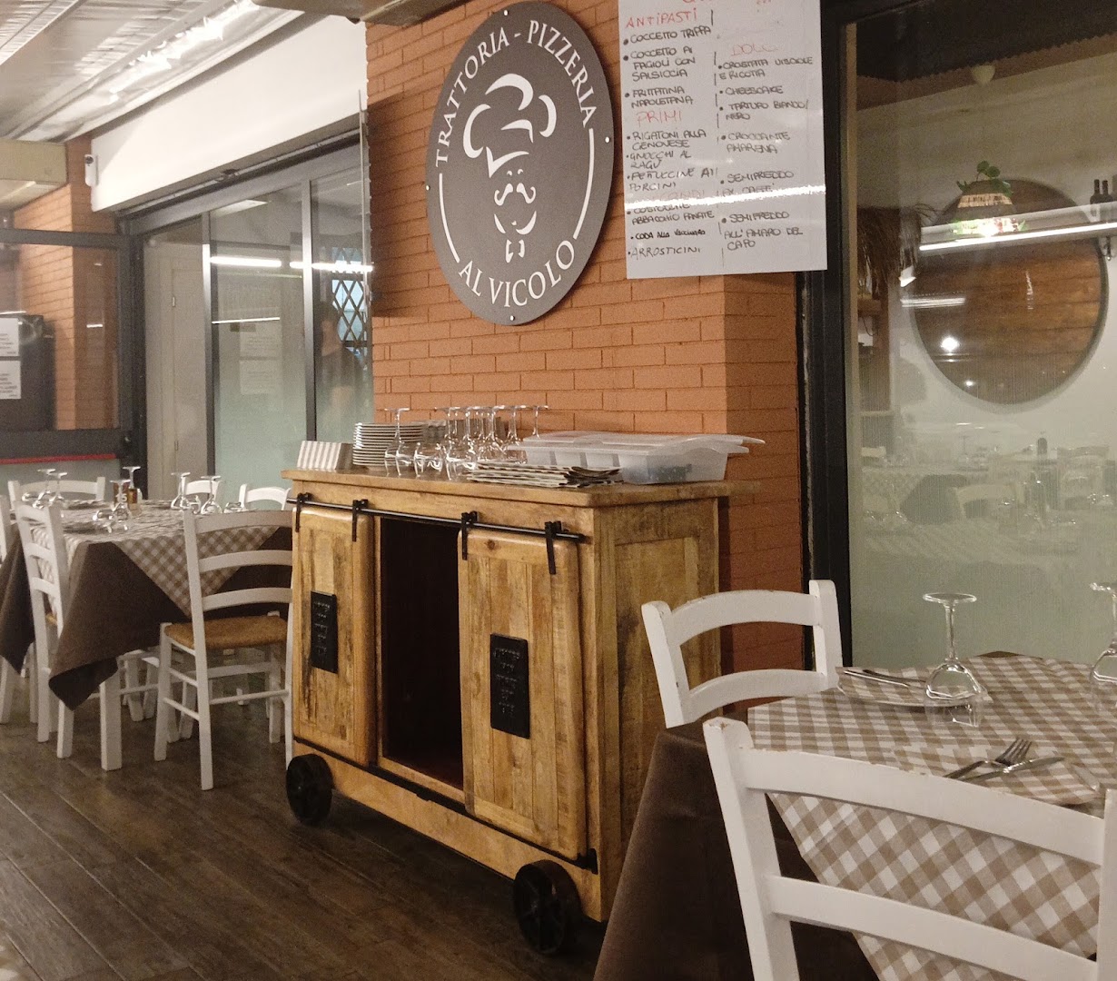 Trattoria Pizzeria AL VICOLO