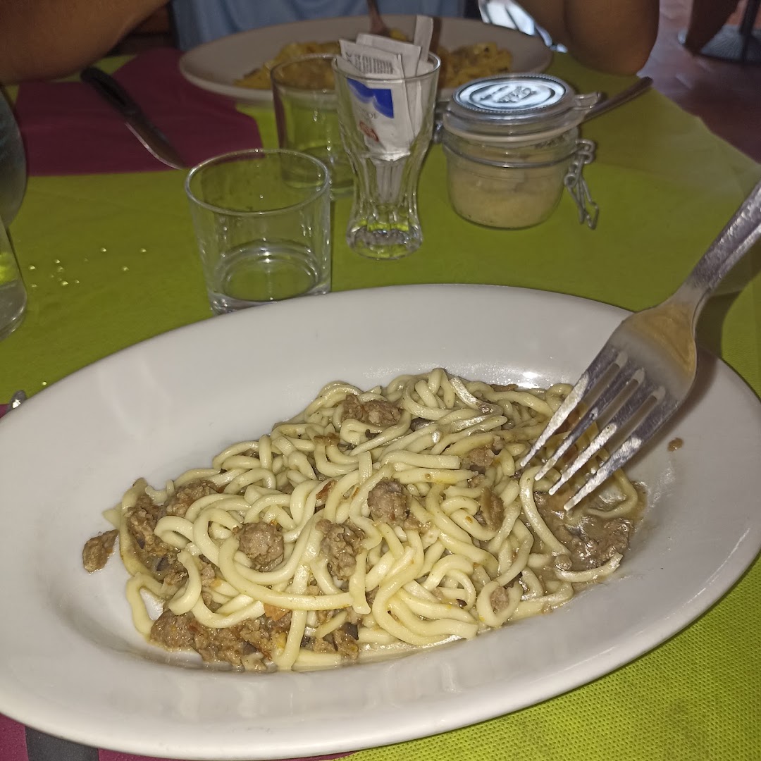 Trattoria Pizzeria Bar Gusto Di Maremma