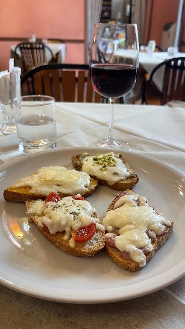 Trattoria Pizzeria Bar Gusto Di Maremma