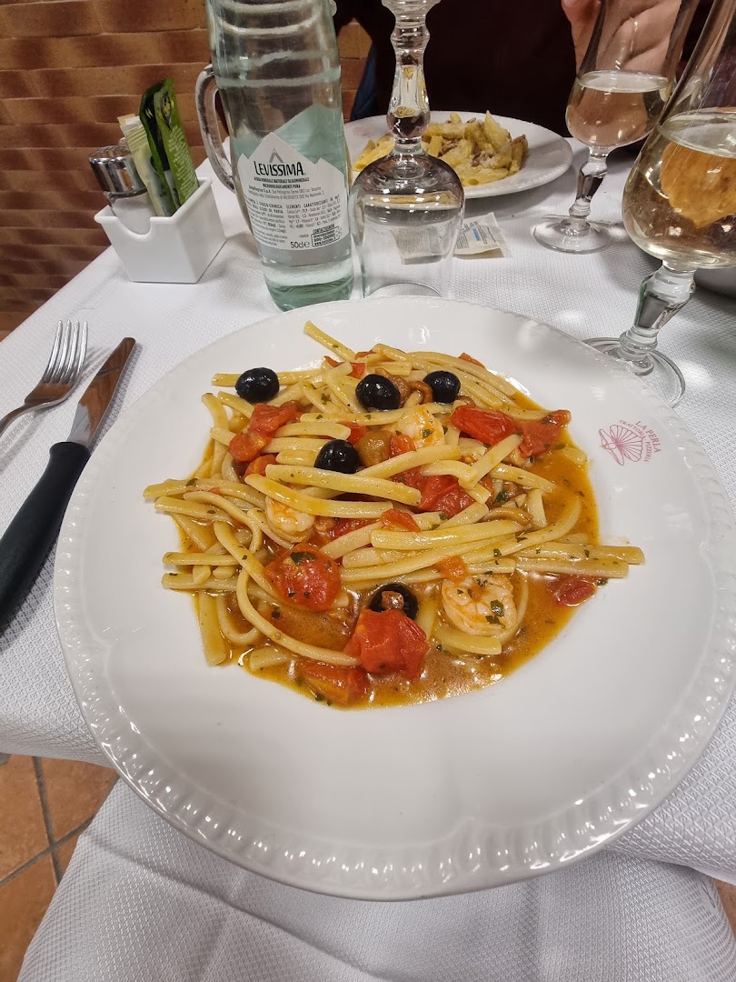 TRATTORIA-PIZZERIA LA PERLA