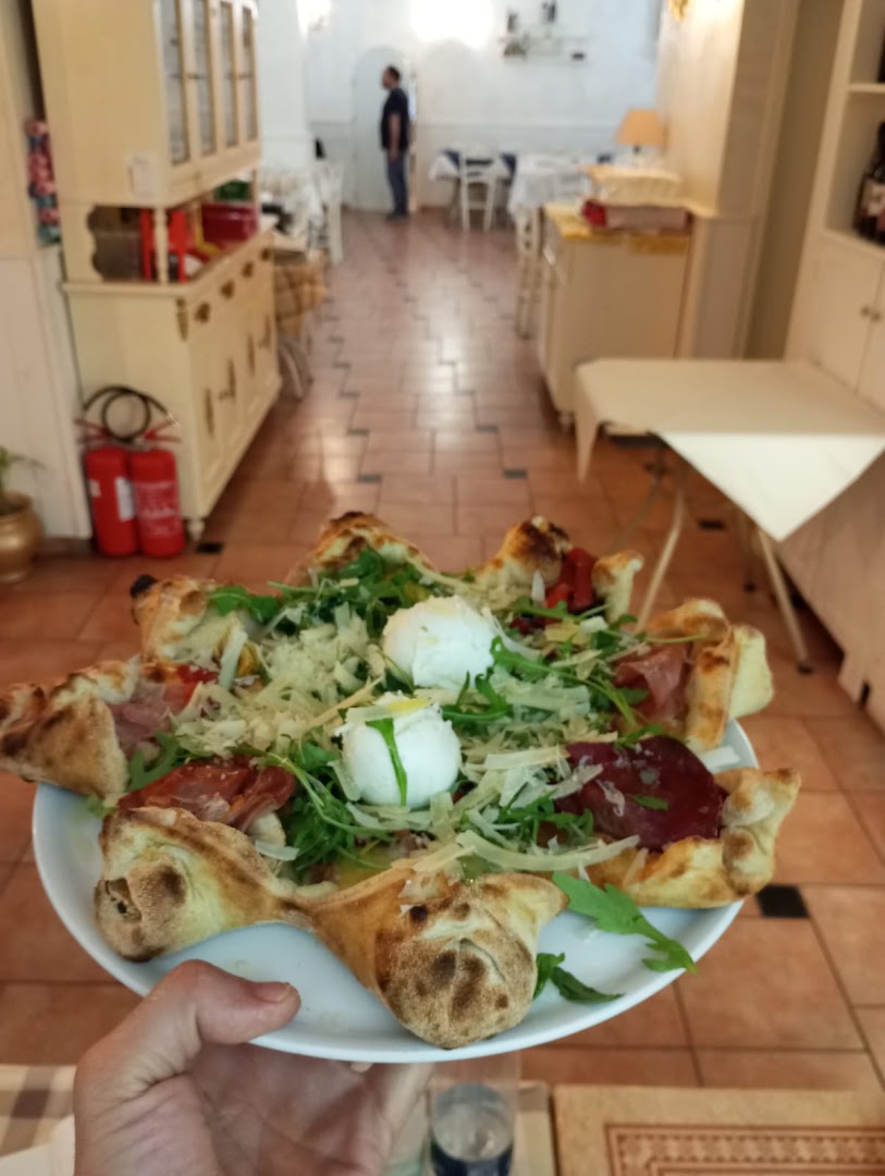 Trattoria Pizzeria La Strettula