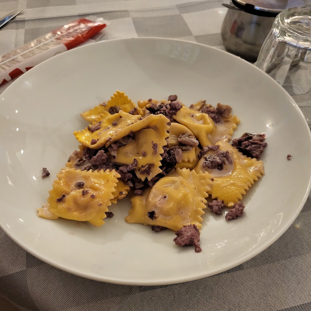 Trattoria Pizzeria La Villa