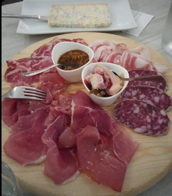 Trattoria Pizzeria La Villa