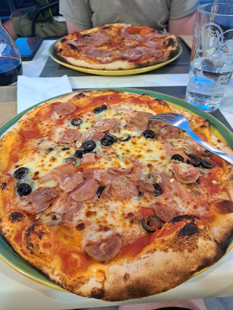 Trattoria Pizzeria San Michele