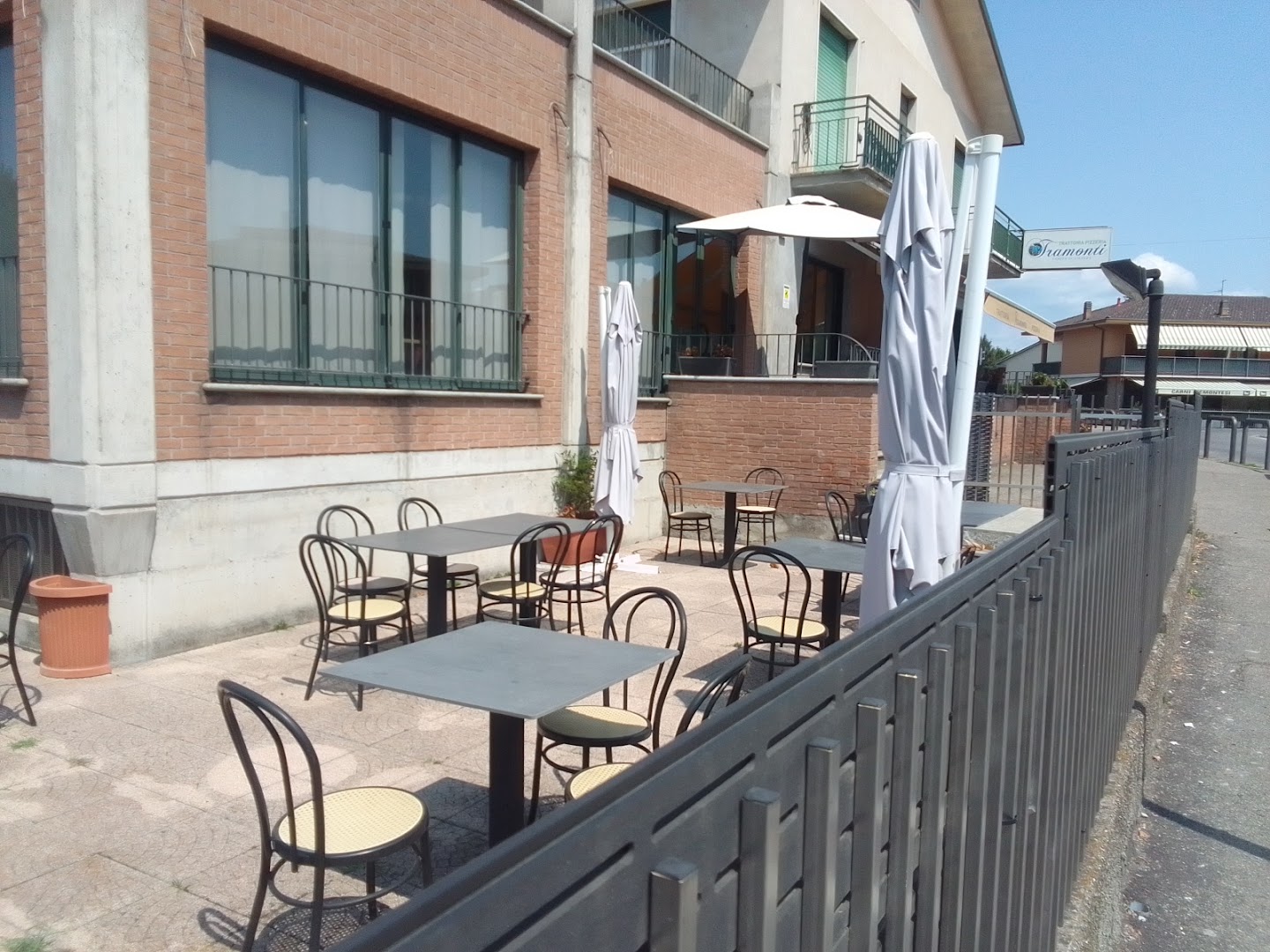 Trattoria Pizzeria Tramonti