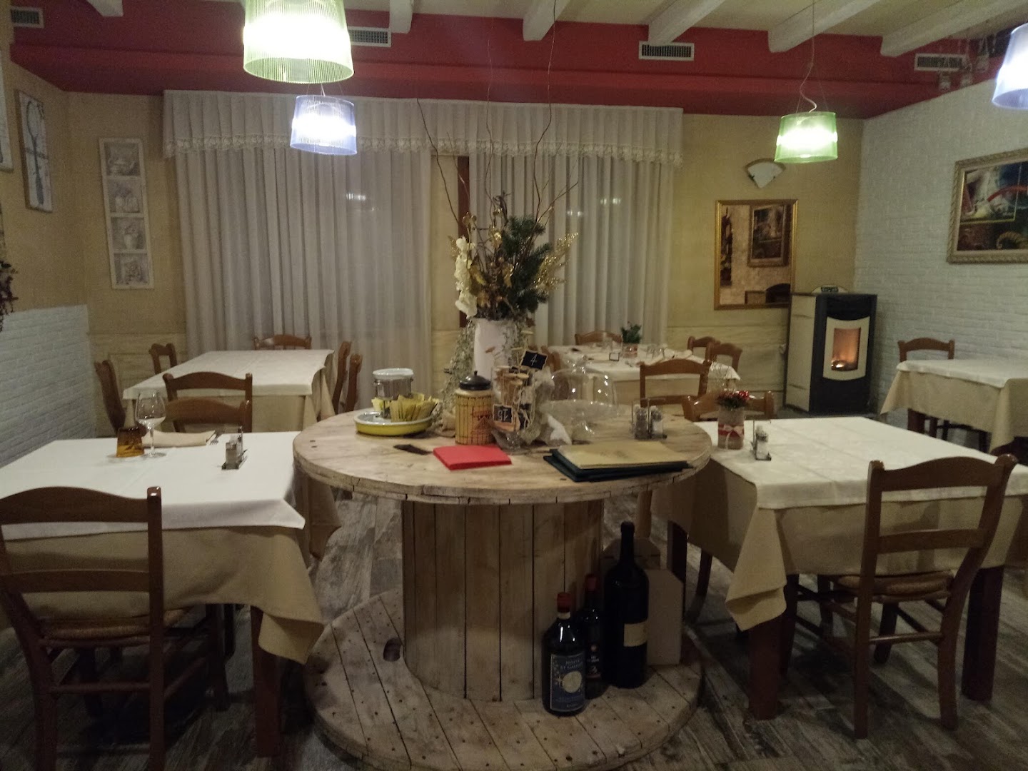 Trattoria Pizzeria Tre Scalini