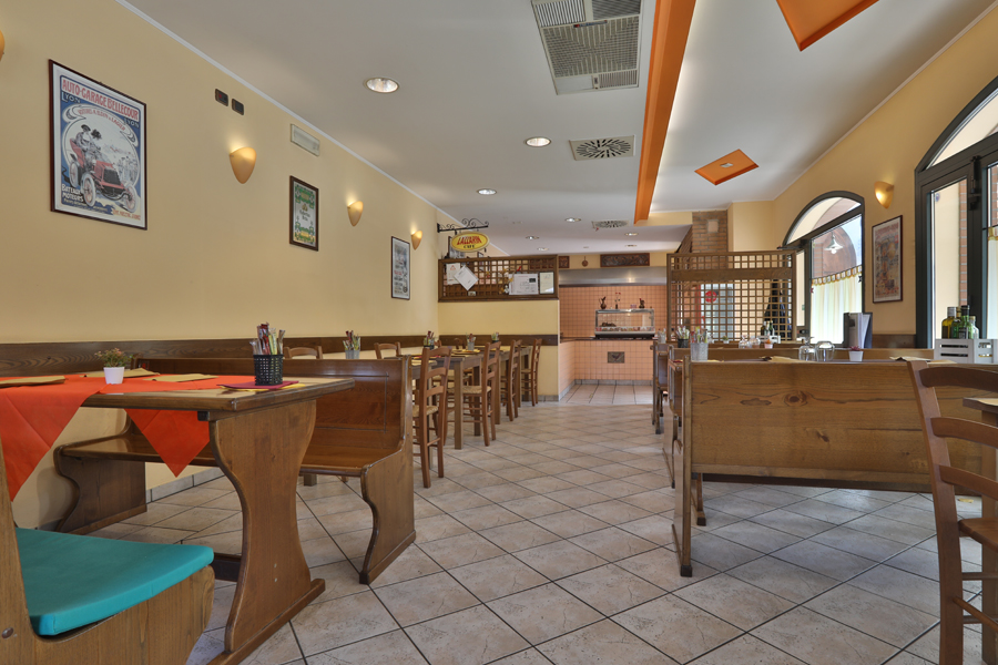TRATTORIA ROSTICCERIA CONTATO RESIUTTA| Pollomoto