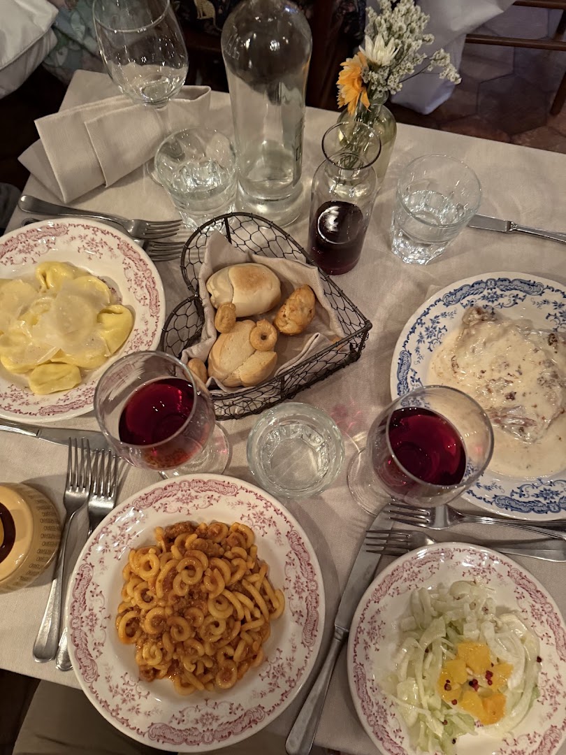 Trattoria La Montanara