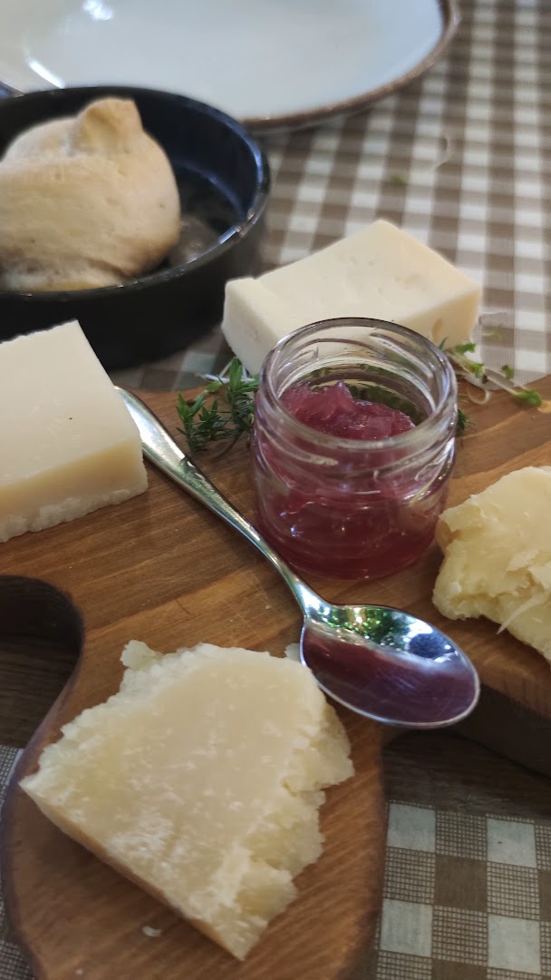 Trattoria La Peppina