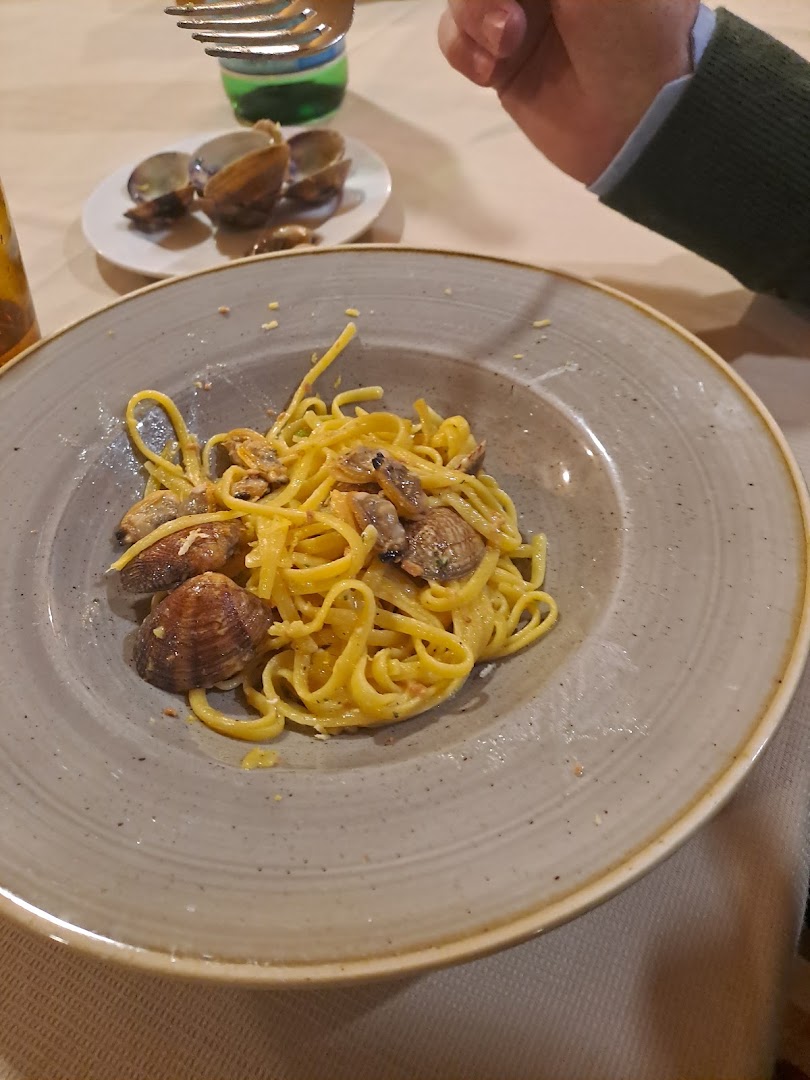 Tre Caci, Calenzano