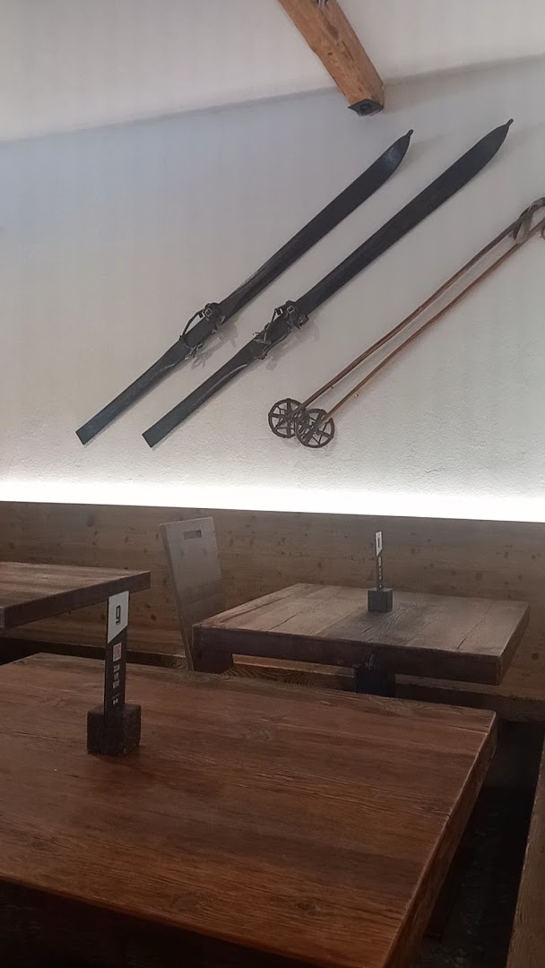 Tre3 Pizzeria & Burgheria