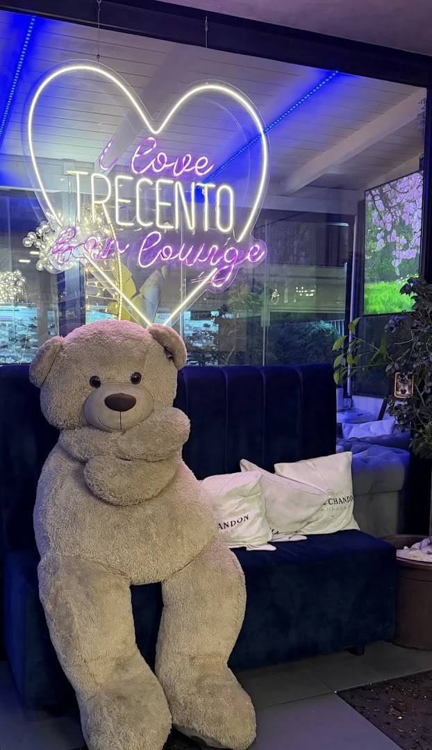 Trecento Bar & Lounge