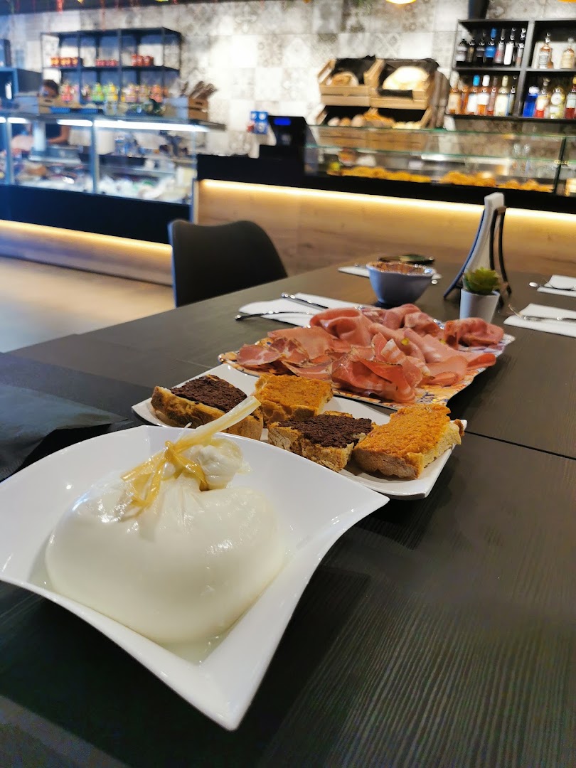 Trem Salumeria Alcolica