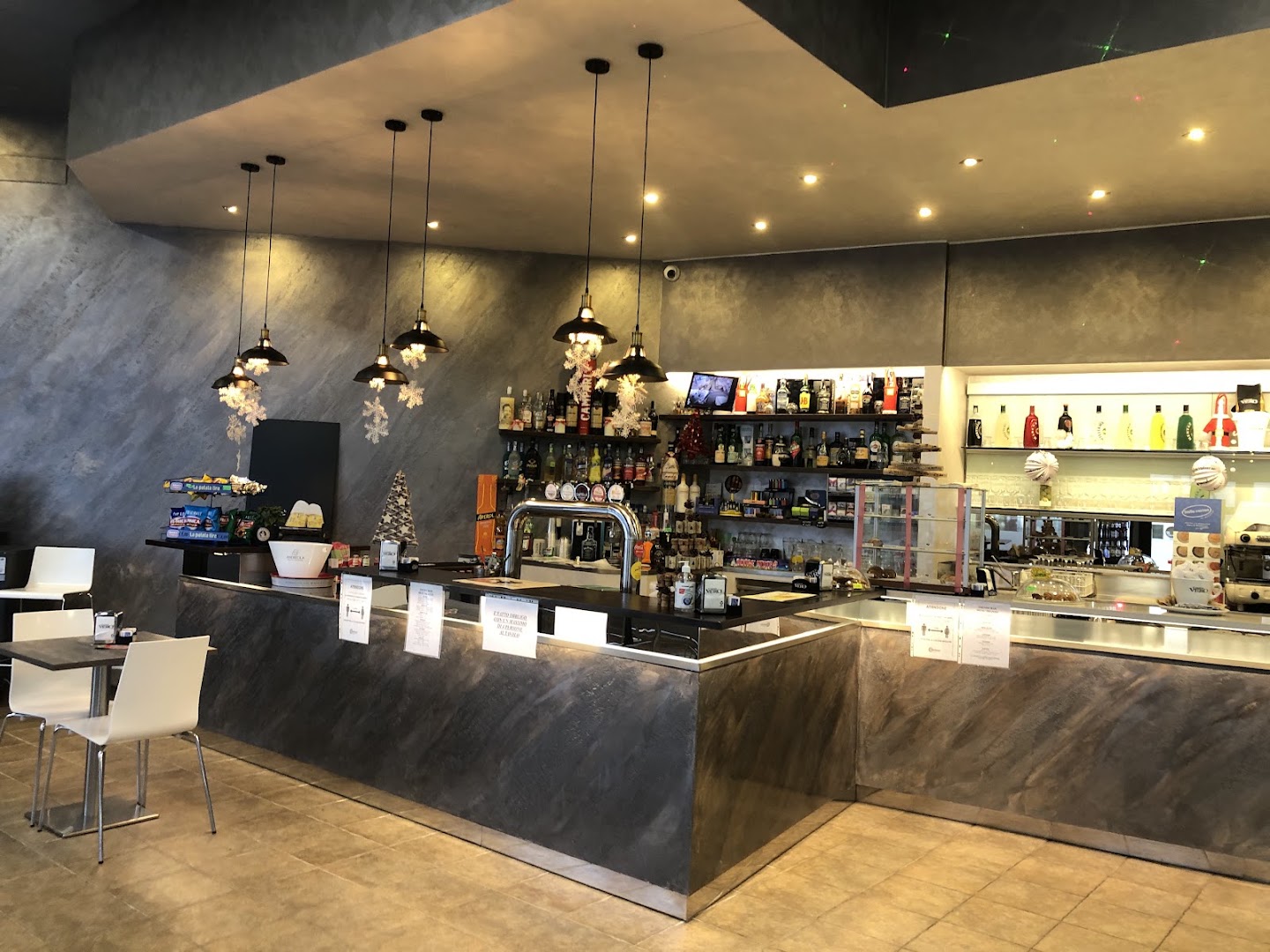 TRENDY BAR DI FLORICICA NECULA, Volta Mantovana