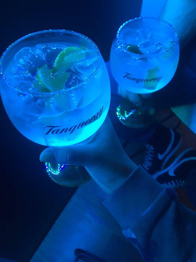 Tres Jolie - Lounge Bar