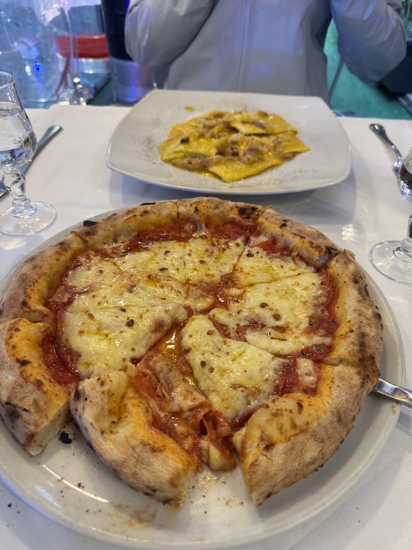 Trevi Restaurant