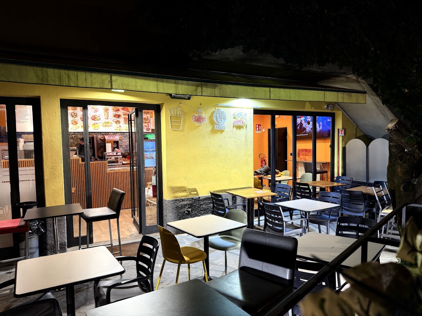 TREVIGLIO FASTFOOD - PIZZA KEBAB