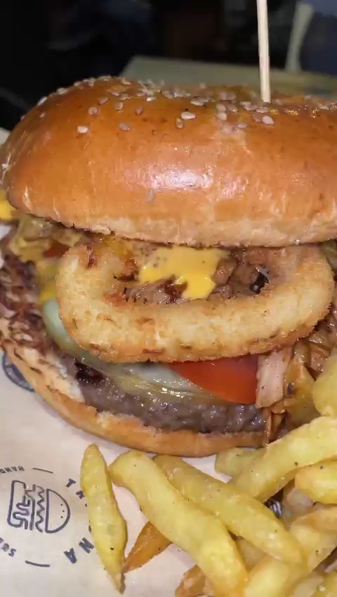 Trilona Burgers