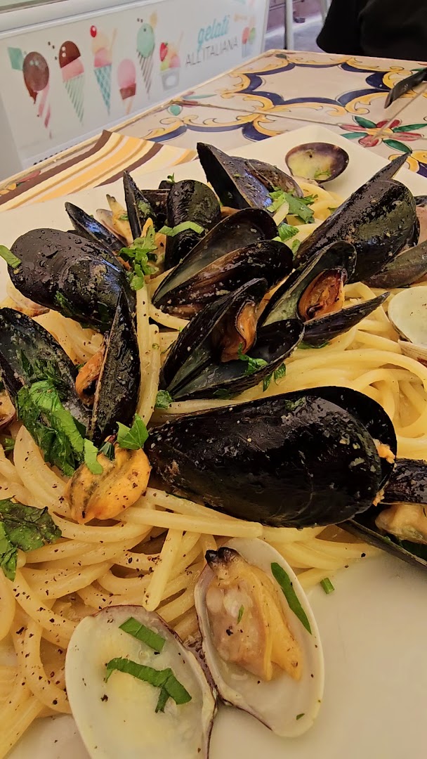 Trinacria Food & Drink