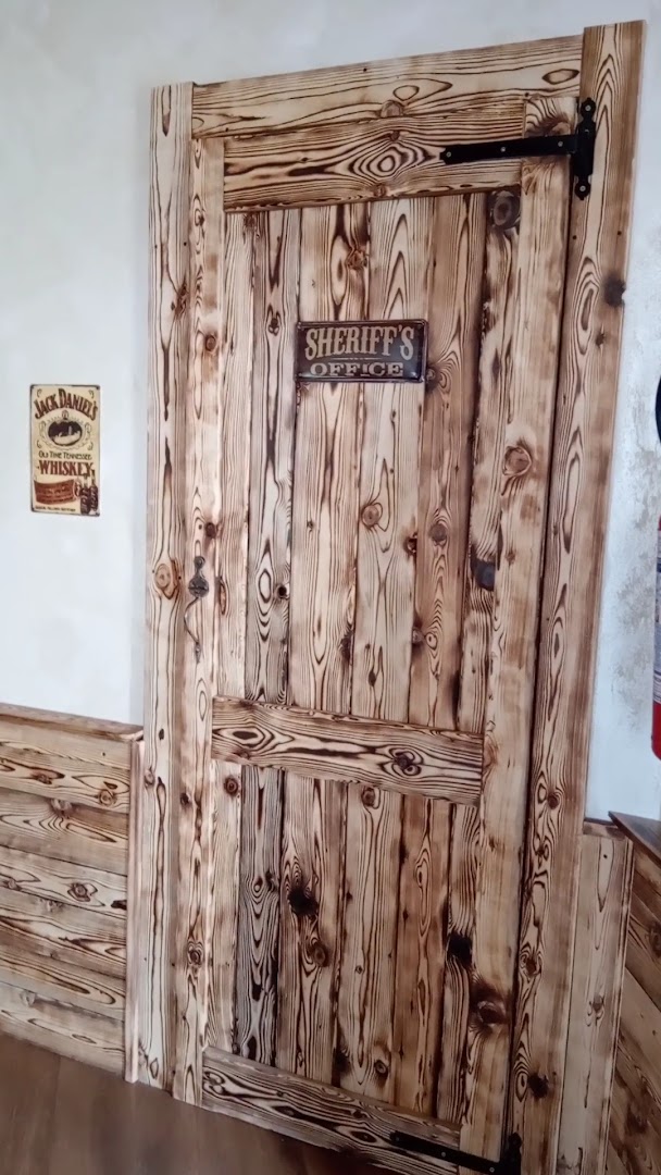 Trinity Saloon di Tore Piras