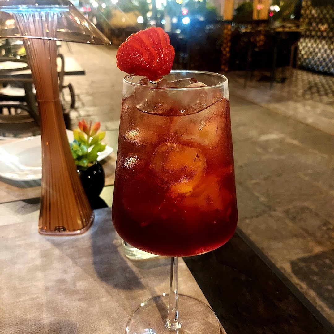 Trip - Restaurant & Cocktail Bar
