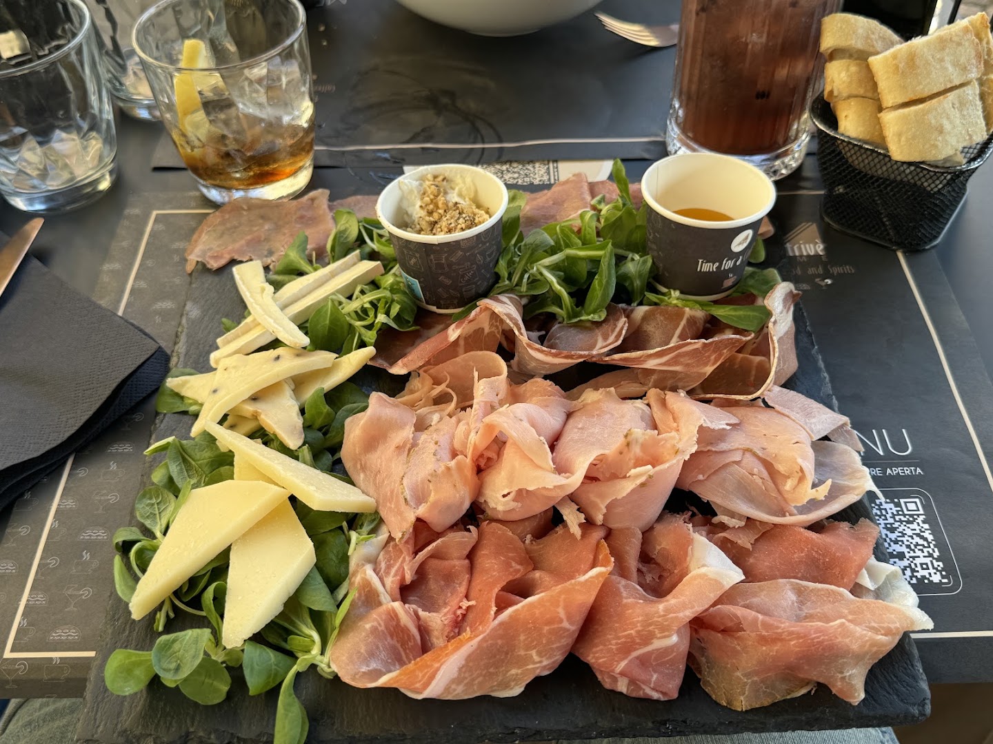 Trivè All Day Bar - Piazza Carlina