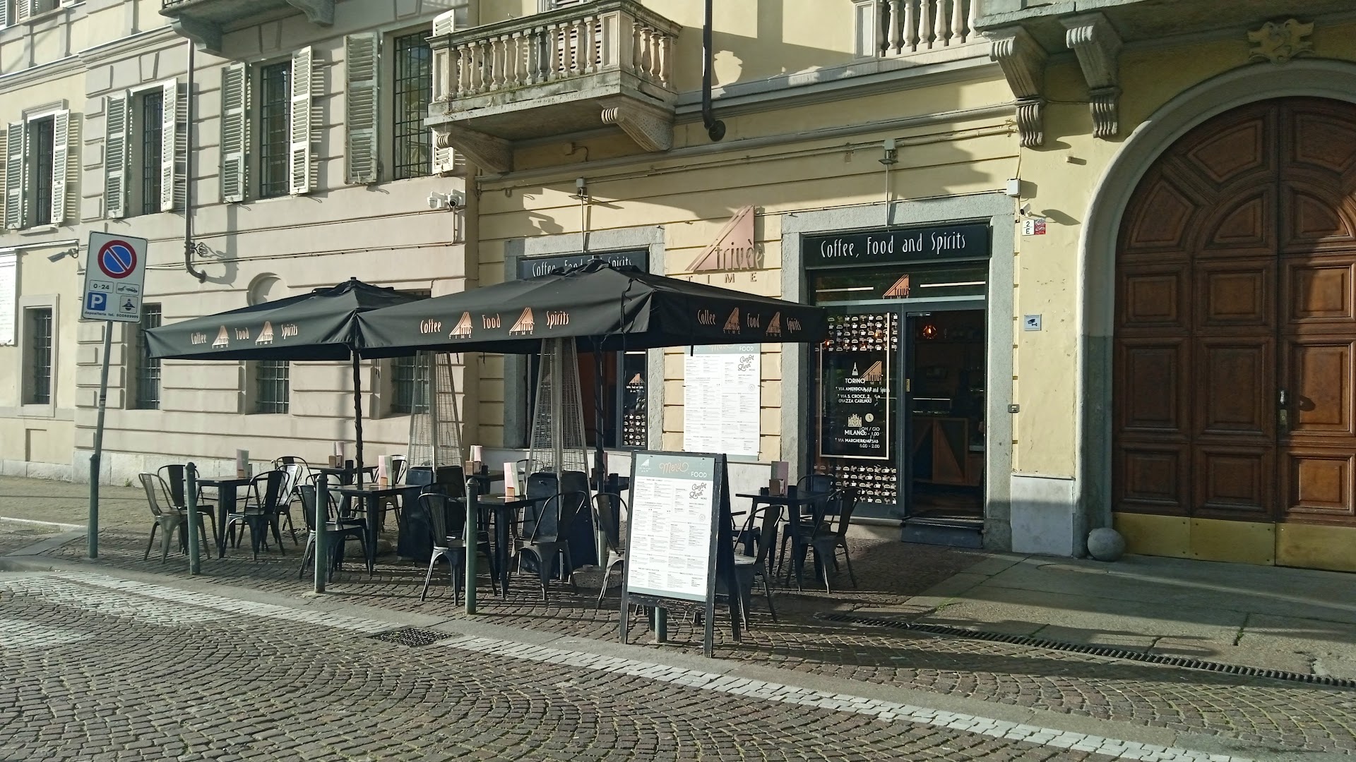 Trivè All Day Bar - Piazza Carlina