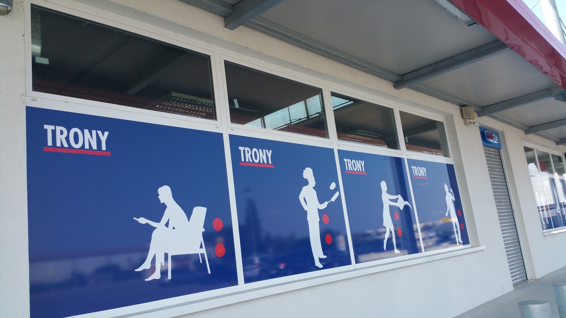 Trony Asola