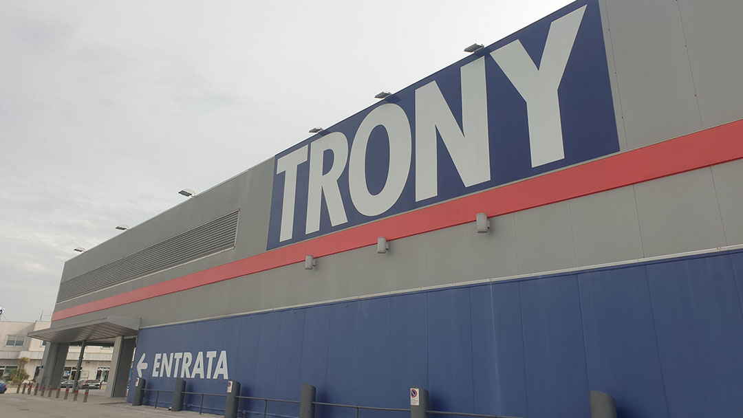 Trony Osimo
